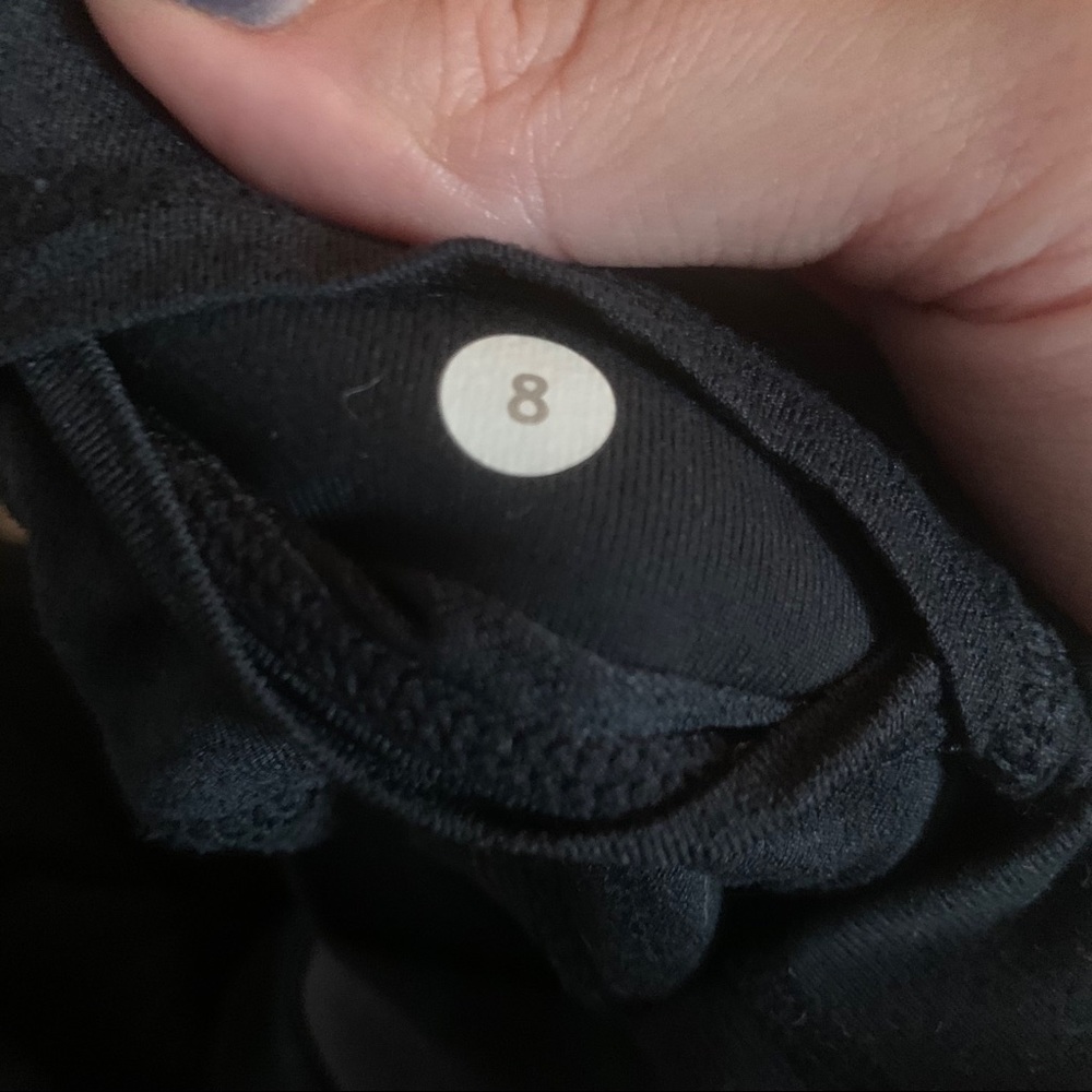LULULEMON PANTS - Picture 6 of 6